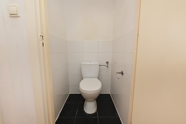 Medium property photo - Velpsestraat 107, 2573 SG Den Haag